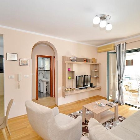 Promenade,5 Min Old Town Apartment Kotor Luaran gambar