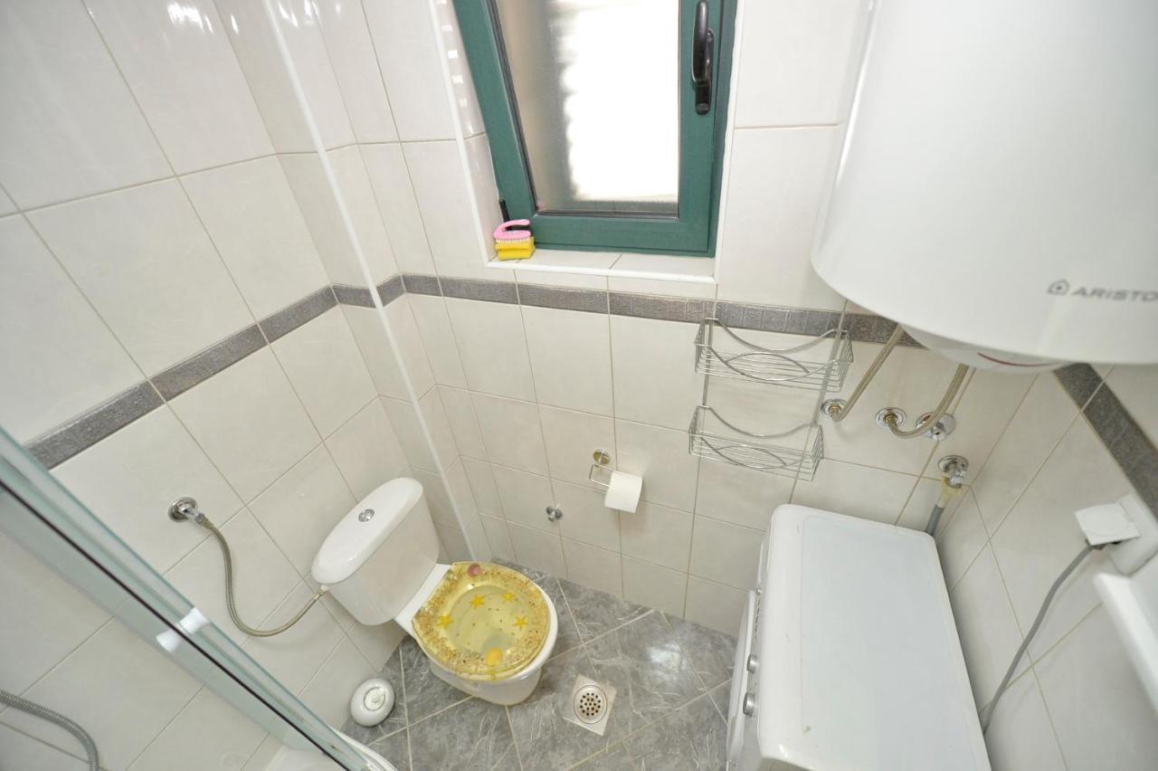 Promenade,5 Min Old Town Apartment Kotor Luaran gambar