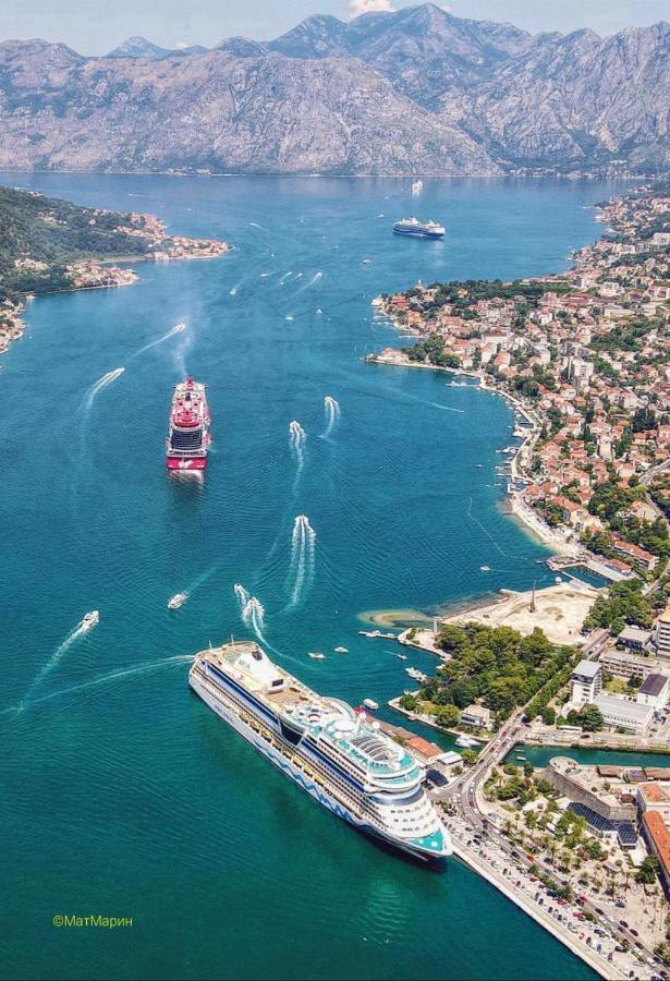 Promenade,5 Min Old Town Apartment Kotor Luaran gambar